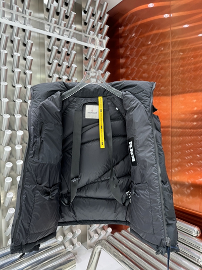 ハイクオリティダウンジャケット着用イメージ